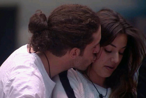Cuenta dedicada a sonia y a kristia. Pareja de gran hermano 14