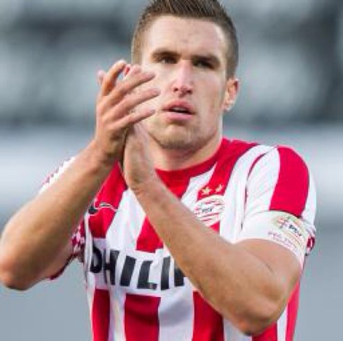 | NIET OFFICIEEL | PSV | oranje | #8 | 22-12-12 |