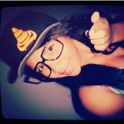 ♥;
O mais legal dα suα invejα,
é que você αcαbα fαzendo α maior propαgαndα de mim