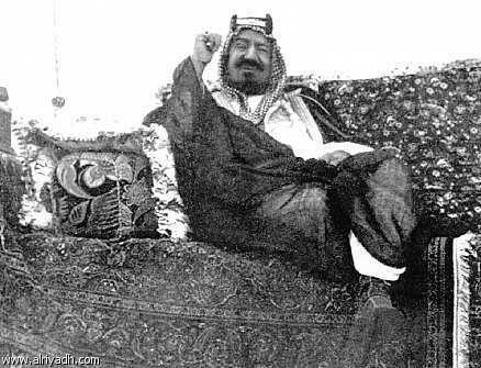 احساس شاعر .... وكلماتي في المفضله اتشرف بالجميع