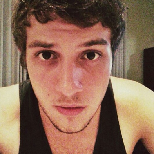 Você é o meu Anjo sem asas @ChayLeao te amo marujo! *--* Oficializada por: Erica,Nay e Tia Katia        INSTAGRAM: @OlhaPraMimChay