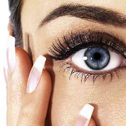 dollyd_up's profile picture. Purveyor of all things beautiful. Now open