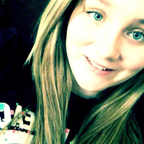 Yes im a belieber and i love Justin Bieber. Thank You very much. Now tap that follow button you peasant.