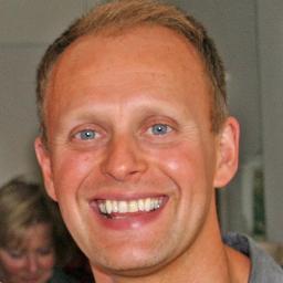 Family man, Business man. Passionate about retro gaming and technology. Lover of life, people and football.
