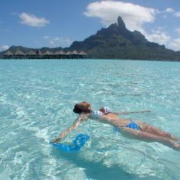 I am Travel Agent with 25 yrs experience  Luxury holidays Cheap Package Holidays  Tours Fully Abta & Atol Bonded P6938   0800 883 0836 or 
 Mobile 07775434314