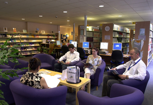 The Twitter page of the Library Service at Lewisham and Greenwich NHS Trust (UK).