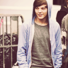 helloooo! :) im 1/? directioners :) xx