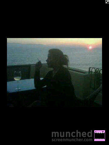 Impulsiva loca y bipolar asI soy! Amo a mi family♥ y a mis loc@s amigos ♠.♠