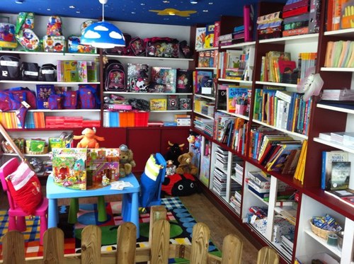 astur_libreria's profile picture. Libreria astur abierta desde 1960
       C/aragon n:1 ; bajo 
                          Gijon asturias 
                 Tlf:985 38 97 38