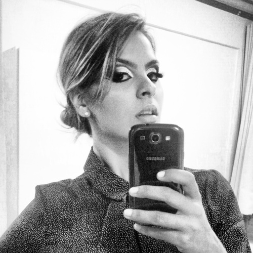 Twitter Oficial da cantora Ohara Ravick! @lcmoficial 
Você pode ser TUDO aquilo que sonhar, o primeiro passo é acreditar que JESUS pode realizar..