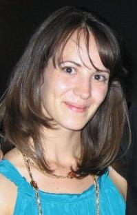Life-lover, passionate Public Health Nutritionist, lucky mom and wife. Tweets are my own.
