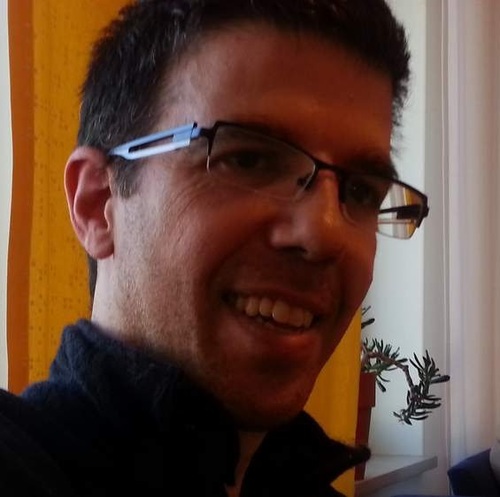 imyariv's profile picture. Smile, it gets worse.