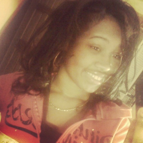 Follow me i follow back nd follow me on instagram Chocolate_Surrender always follow back :) nd KIK ME: Chocolate_Surrender