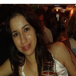 Vivianefqueiroz's profile picture. 