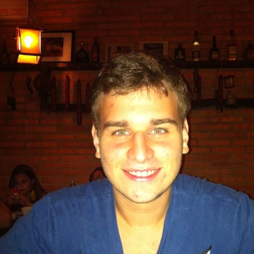 rapha_scotti's profile picture. 