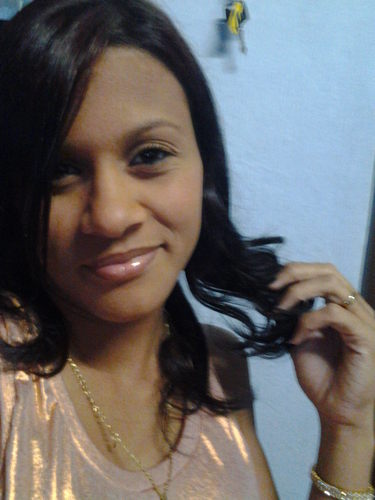 18 aninhos, mamãe do J. Vitor, botafogo-pb, linda, ciumenta, filha de Deus, casada com John Lenon portanto não sigo homens ok? .. bgs, bgs ;*