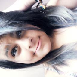 '' Enquanto Deus for meu chão, não há quem me derrube ''.