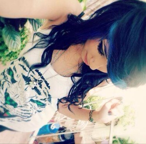 SunshineLexie's profile picture. I think your mouth should be quiet because it never tells the truth