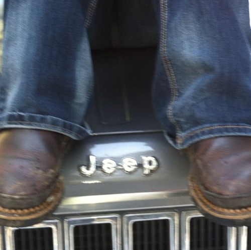 take me muddin & i'm yours. 

#TeamJeep |0||||||0|