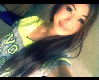 ' Im born to make mistakes, not fake perfection. ' -Drake. Im on one.

Cali. 17. 1.31.12(: