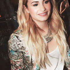 Leslielovatoo's profile picture. Lovatic:33
 (Stay Strong as a Skyscraper)