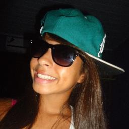Não existe caminha para a FELICIDADE a FELICIDADE é o caminho   *-------*