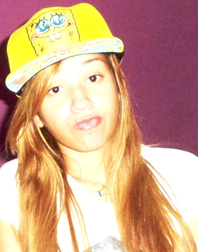Sou do tamanho daquilo que sinto,vejo,e faço não do tamanho que me enchergam;D