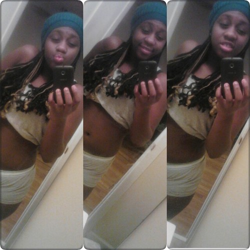 freee thaa HOME teaaam ( : && Being a sex symbol is a heavy load to carry, especially when one is tired, hurt and bewildered. -Marilyn Monroe