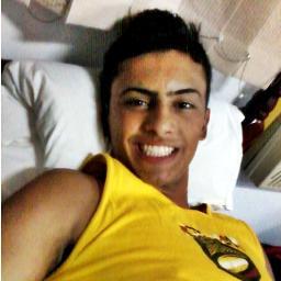 Minha descrição é conclusiva, sou feliz :D rs .De cabeça erguida e de bom coração, humildade prevalece ,só procuro evolução ! #DEUS SEMPRE