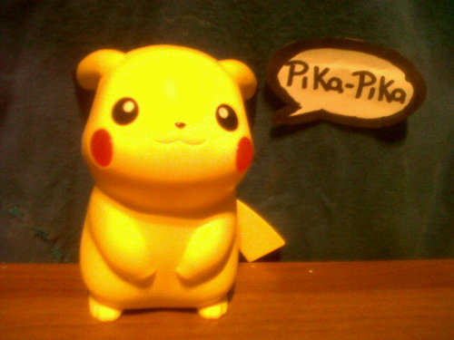 - Hecho por fans de pokemon, para ustedes los fans de pikachu'