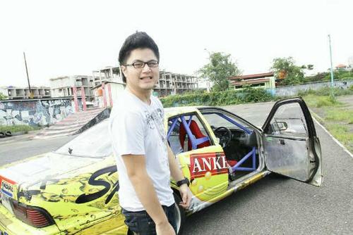 adrianparuntu's profile picture. Eat, Sleep, Race!