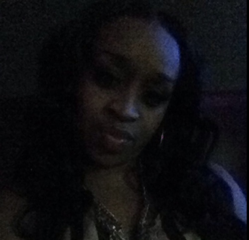 Im a blast in a glass jus ask ;) ctfu I'm jus Me take or leave it
#TeamCapricorn #TeamVetGang #TeamMom