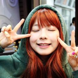 JUNIEL สาวน้อยสะพายกีต้าร์. แก้มป่องตามธรรมชาติค่ะ!? ไม่ต้องการอะไรแค่หัวใจของบานิลาก็พอ ♥ (@junielism , @junieljp)