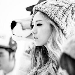 I LOVE K-POP 3 b2st ,boyfriend,4minute,snsd,after school,kara,2pm,2am,b.a.p,secret ,2ne1,big bang,PSY and others .