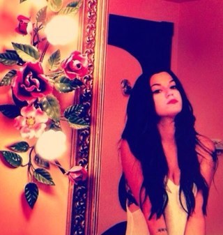 Acnewhouse's profile picture. 