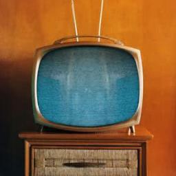 swarve's profile picture. F1 fan, occasional tile cook