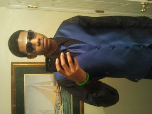 Andrepo3perry's profile picture. 