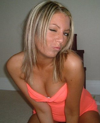 Sarah Callagan, I love music and the life that accompanies it. Ill only live once so I intend to enjoy it.
