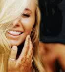 Hey I'm Marisha. I love everyone who follows me :) lots of looove..