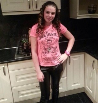 inek_e's profile picture. 