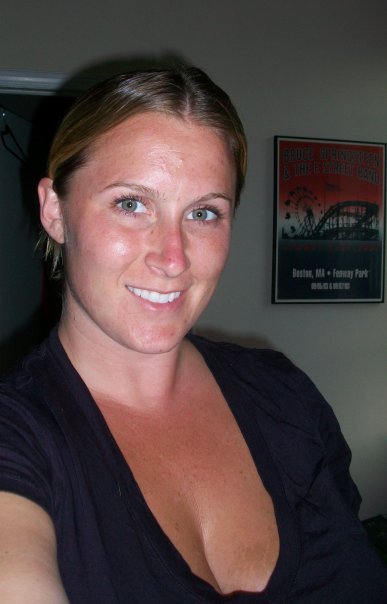 ajkiely's profile picture. PR gal who appreciates smart, quick-humored folks (and running and dogs and the Midwest)