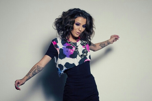I wish for 1 time i can meet Cher :'( Im a Lebanese Brat !! And proud of what i am !! Hope you guys like me :* Love you all from my heart