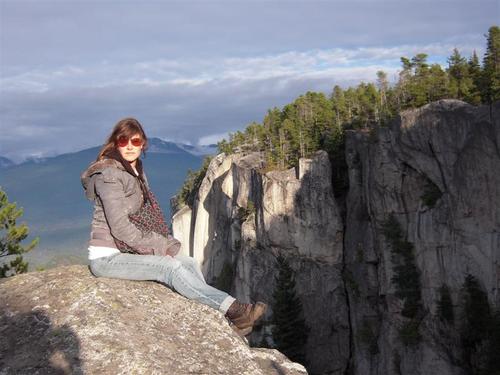 Rox1000er's profile picture. Green roof/walls specialist, horticultrice, food enthousiast, music lover Rox1000er will twit whatever feels right and wrong.