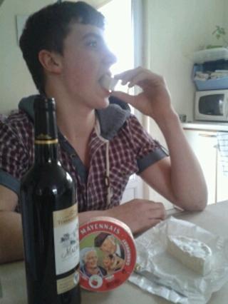 SaamuelNcl's profile picture. La vie ne m'apprend rien