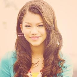 Lera72421464's profile picture. учюсь в школе, обажаю певиц:Selena Gomes Zendaya Coleman Bella Thorn Christina Aguilera Rihanna и ищё много.......