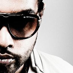 Award Winning! Artist, Entertainer, SongWriter & Producer Open to project worldwide!  For Shows & Events Email : 2smoothbookings@glitteratigang.com