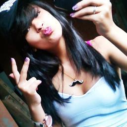 Oh problema é qe agente sempre acredita na MENTIRA.
ee desconfia na VERDADE :S #Fato'