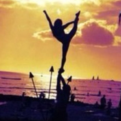 another cheer twitter! follow follow follow
