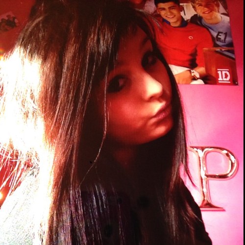 If you follow me i will follow you back!!3:*