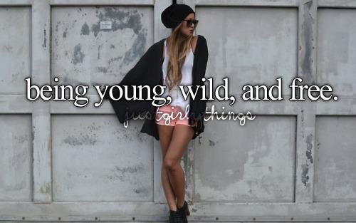 Foto's van: cosmetica, outfits, justgirlythings, before I die, kleding&schoenen, celebs, beautiful places & home sweet home.
Eigenaar: @xjesweetie
